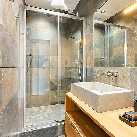 Appartement New 4 Star In Central *
