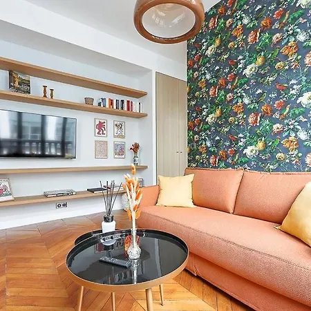New 4 Star In Central * Paris